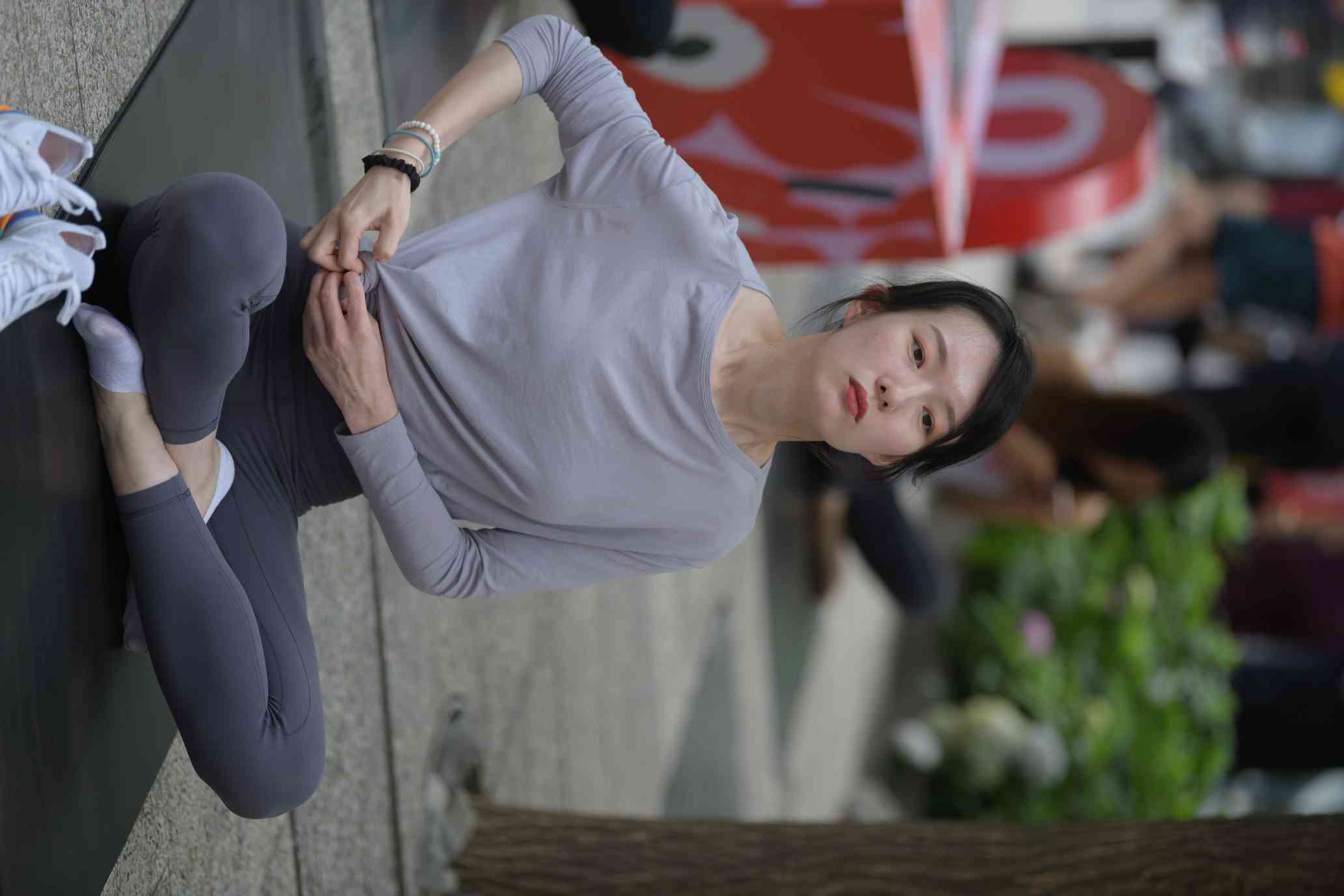 图片[4]-做瑜伽的小女人【75P】04023-禾野套图