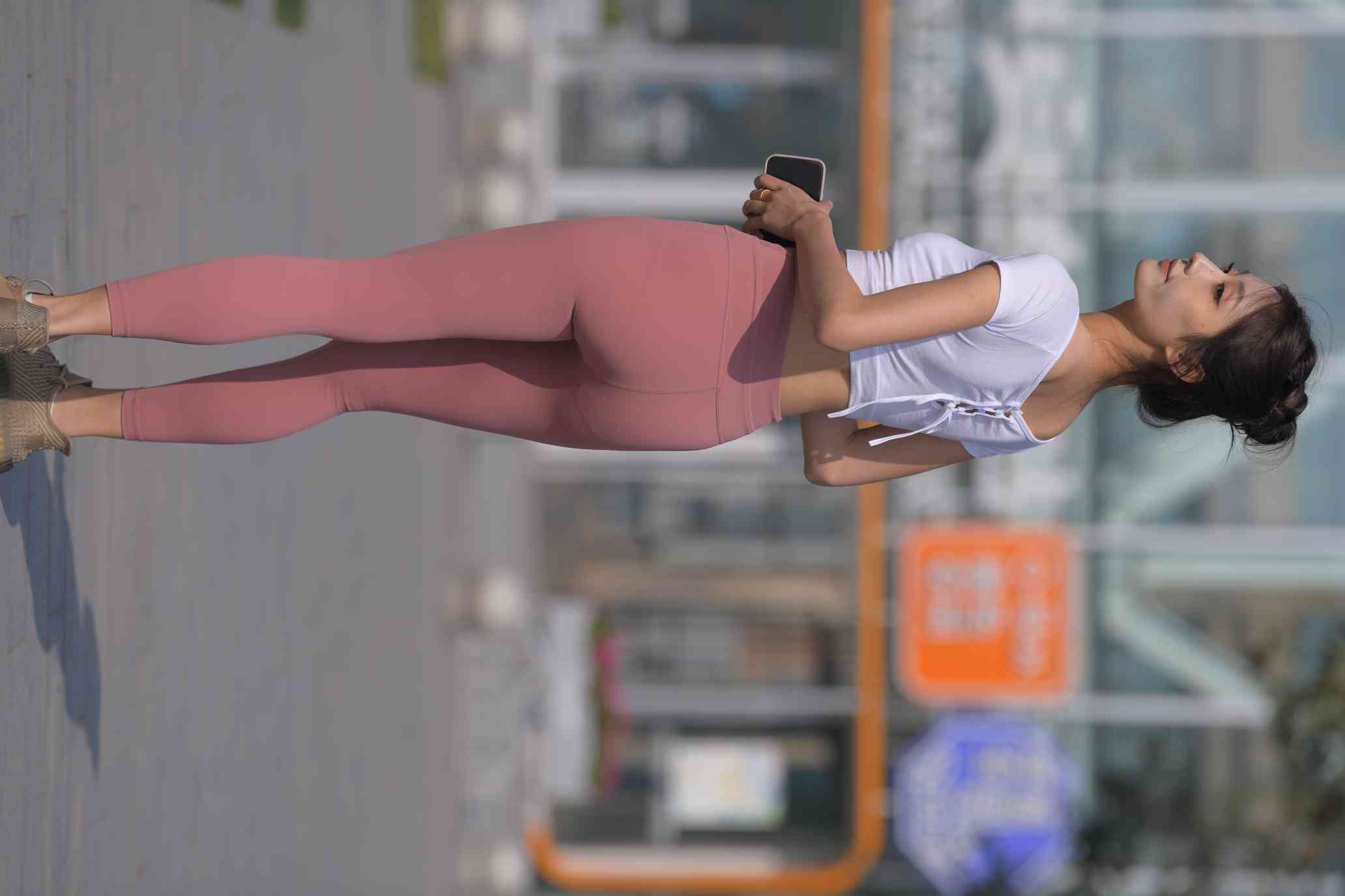 图片[2]-很漂亮的瑜伽裤女孩【419P】04013-禾野套图