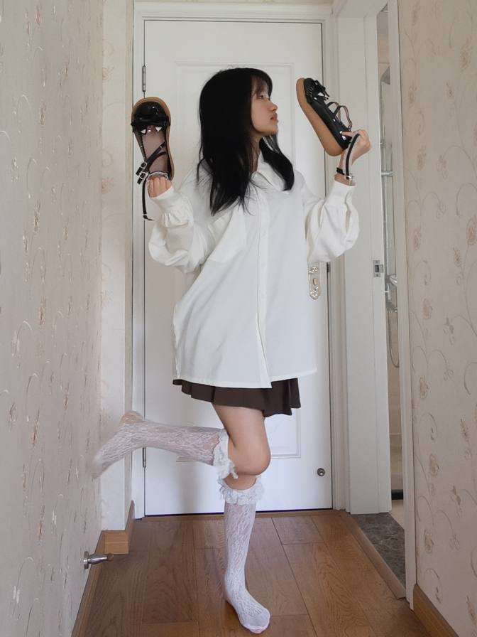 图片[3]-百褶裙可爱又大方的小姑娘【122P】20002-禾野套图