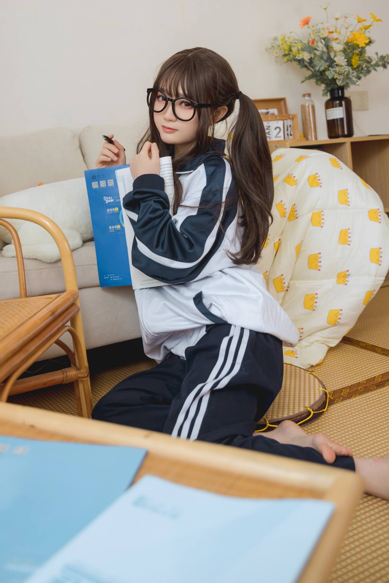 图片[4]-穿校服的双马尾女孩【64P】20010-禾野套图