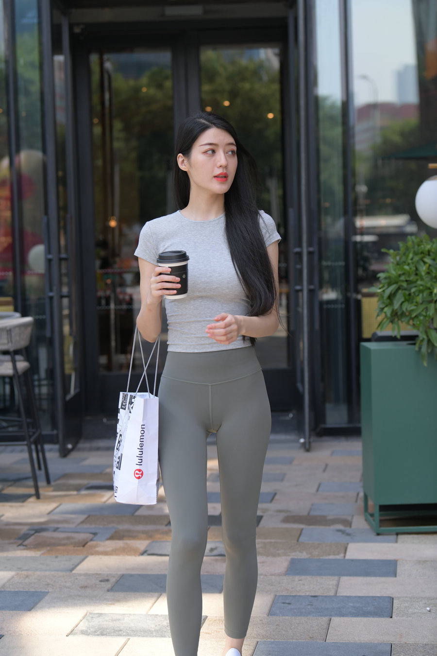 图片[4]-在外面逛街的瑜伽裤女孩J2240 449P1V-16.7GB-禾野套图