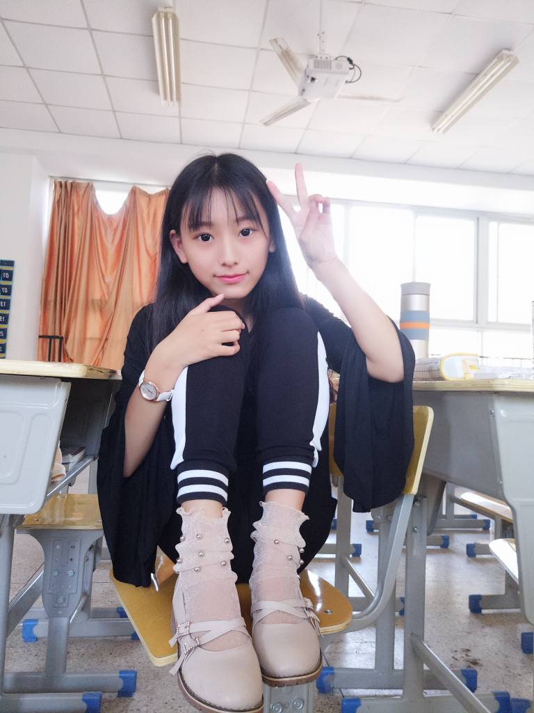 图片[5]-非常清纯的居家小姑娘【243P】20004-禾野套图