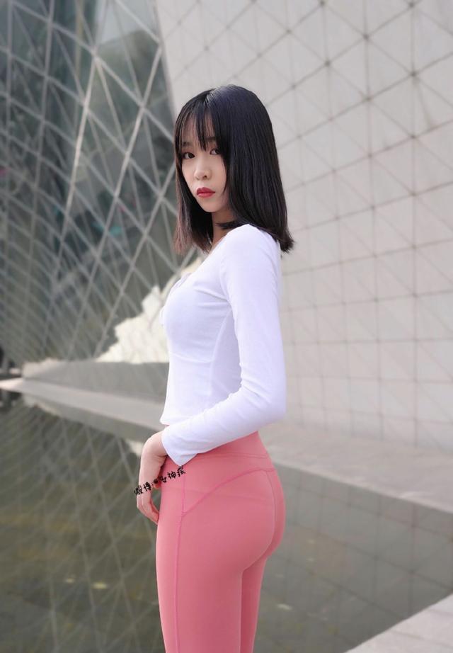 图片[4]-粉色瑜伽裤年轻女孩 J1311 417P17V-14.9GB-禾野套图