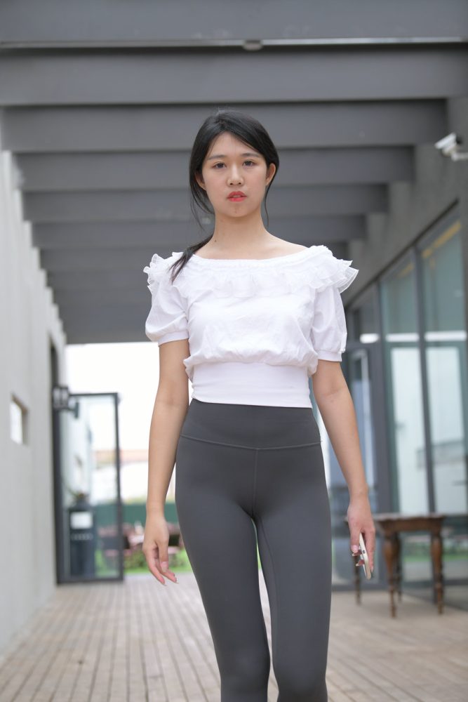 户外瑜伽女孩J3985 709P2V-34.2GB-禾野套图