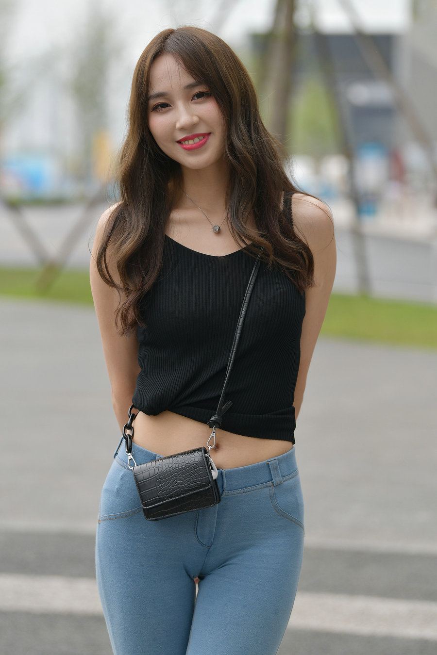 图片[1]-紧身牛仔裤女孩J3808 276P-3.31GB-禾野套图