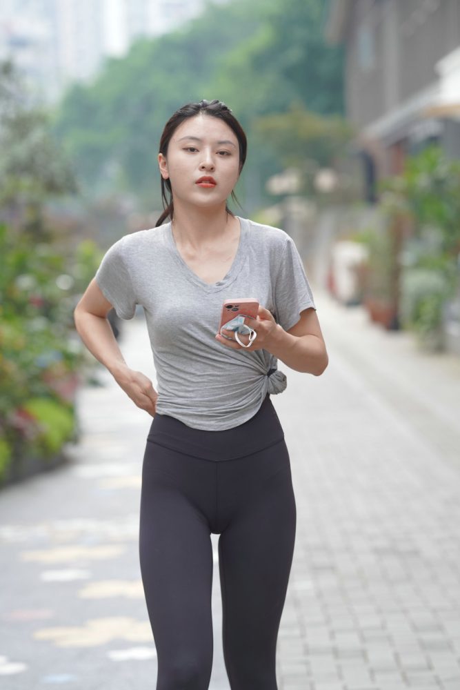 户外运动的瑜伽裤女孩J3008 845P2V-22.9GB-禾野套图