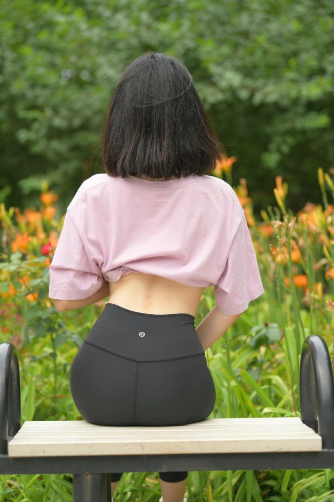 图片[2]-穿瑜伽裤打篮球的大三女孩J2198 463P1V-18.6GB-禾野套图