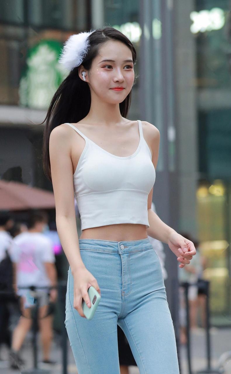 图片[1]-非常漂亮的牛仔裤女孩 J2144 98P1V-1.92GB-禾野套图