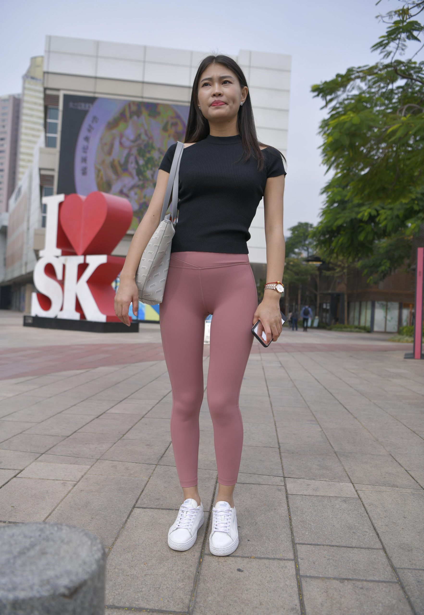 图片[3]-走在街头的瑜伽裤小女人 J1530 213P1V-9.18GB-禾野套图