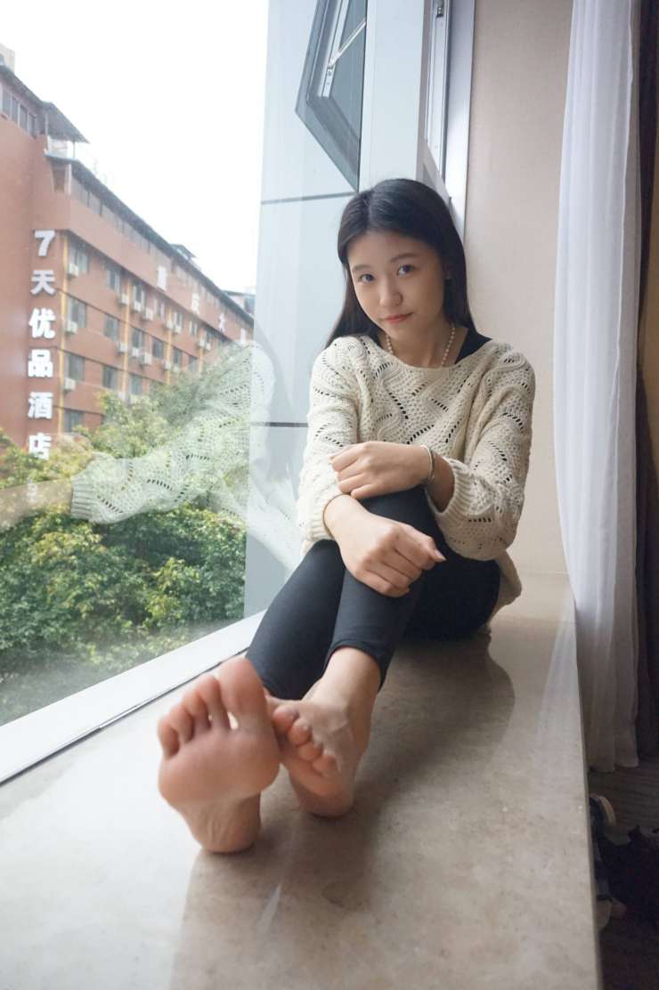 图片[3]-眼神很清澈的赤脚女孩【59P】20020-禾野套图