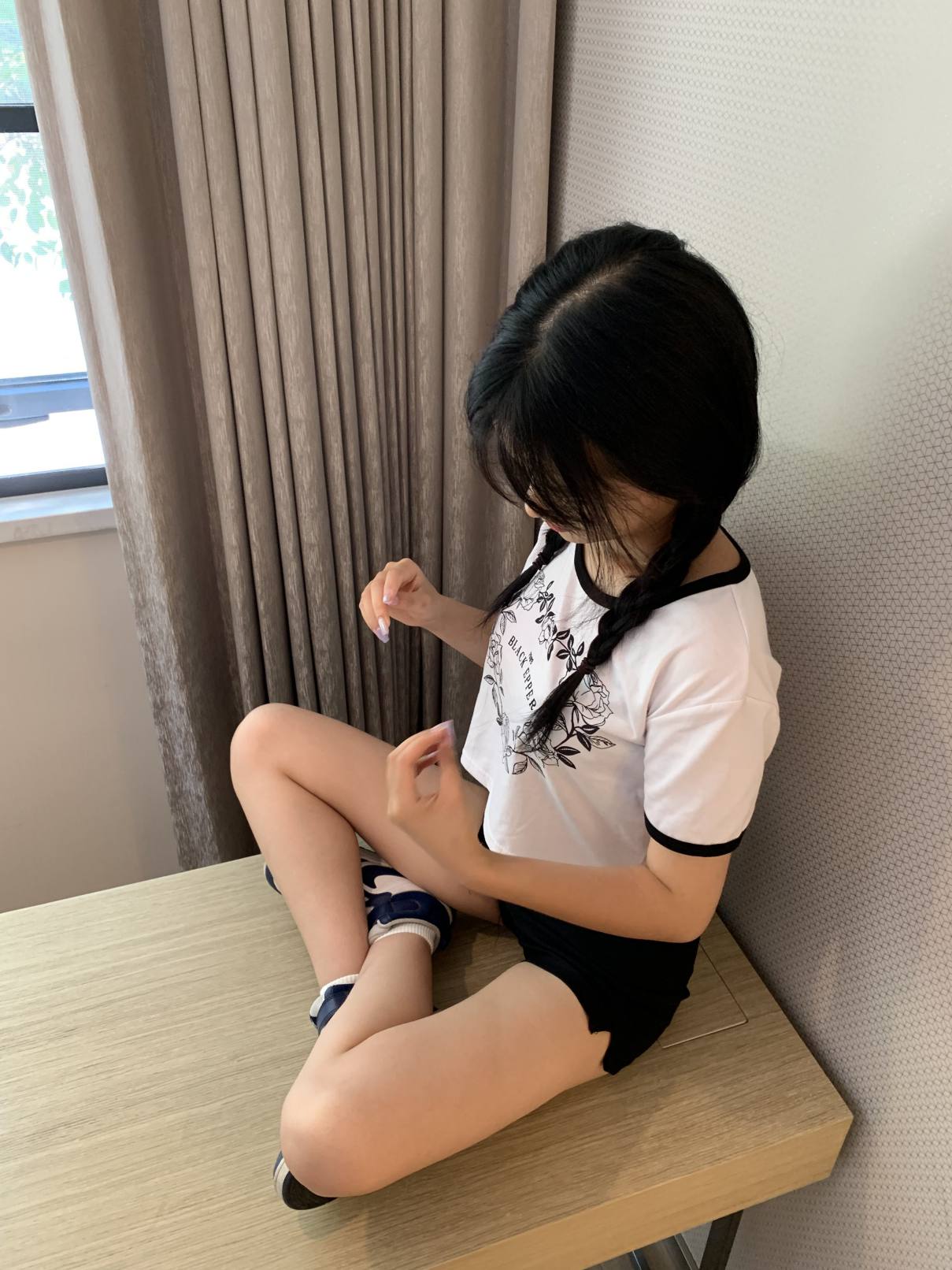 图片[4]-调皮的白袜女孩【149P】20017-禾野套图