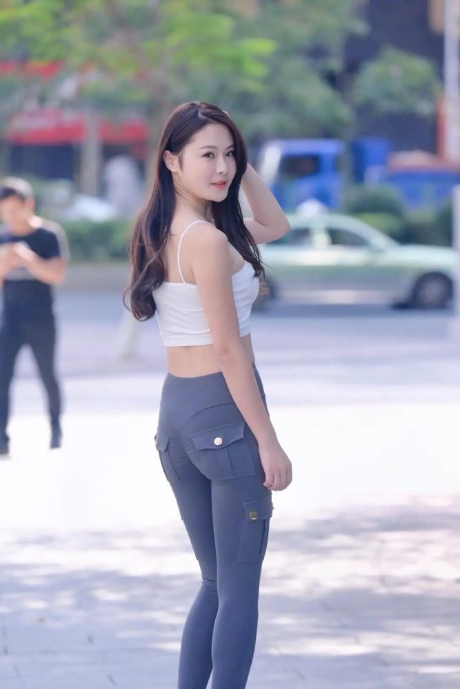 紧身牛仔裤小女人 J1746 562P-12.8GB-禾野套图