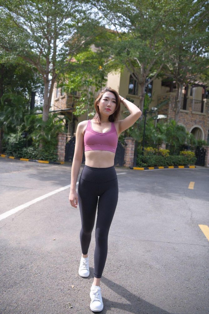 风情万种的瑜伽裤女人 J1531 375P5V-17.3GB-禾野套图