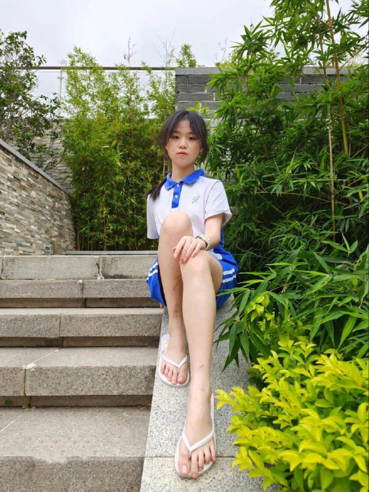 图片[4]-穿校服非常清纯的小姑娘【49P】20003-禾野套图