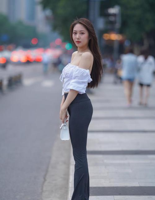 图片[3]-身材非常哇塞的瑜伽裤女孩  J1333 521P6V-21.6GB-禾野套图