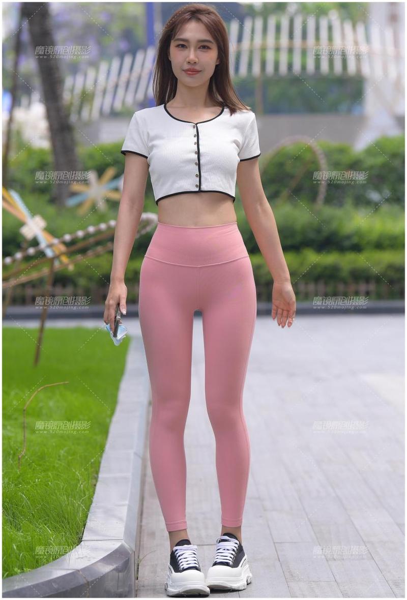 图片[4]-街拍粉色瑜伽裤女孩J2900 645P1V-20.7GB-禾野套图