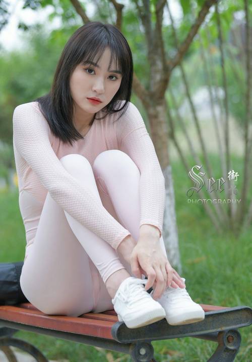 图片[2]-粉粉的瑜伽裤女孩太可爱了 J2090 854P1V-30.4GB-禾野套图