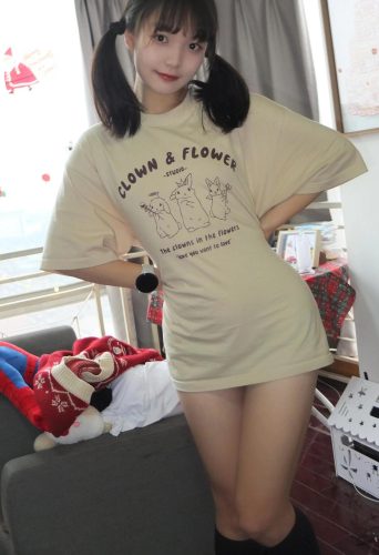 图片[10]-网格丝袜的清纯双马尾小姑娘-禾野套图